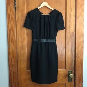 H&M - Black dress with short sleeves